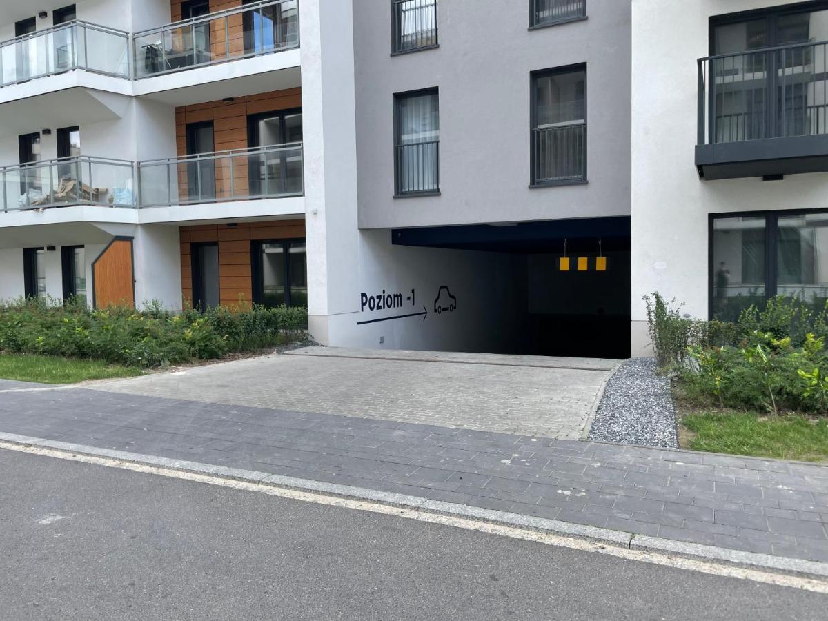 Apartment #1 Olive Center Free Garage *